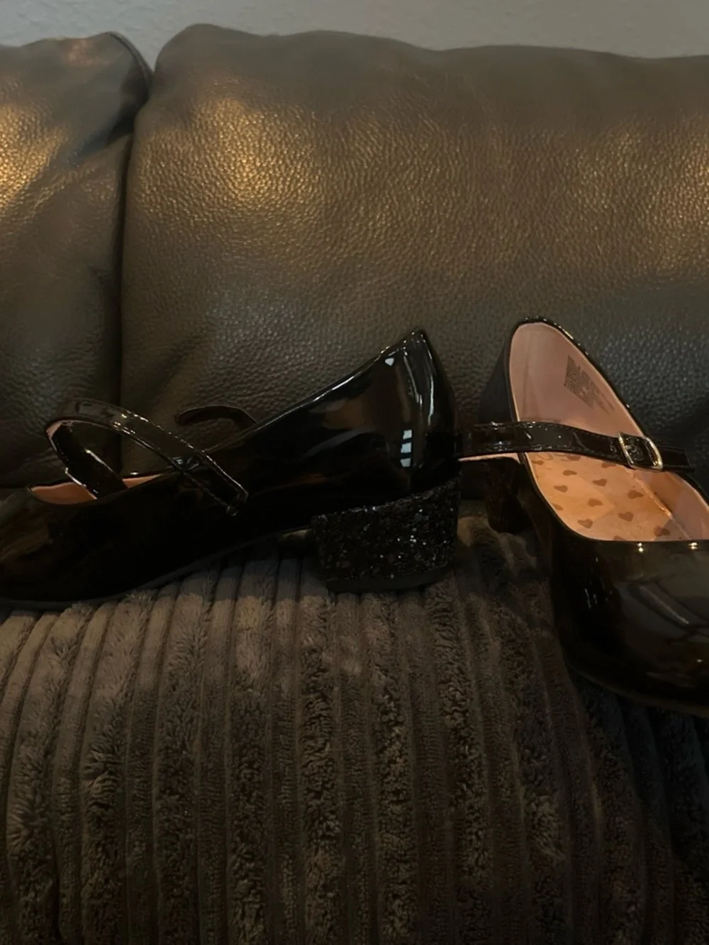 SO Girls Black Patent Mary Jane Dress Shoes